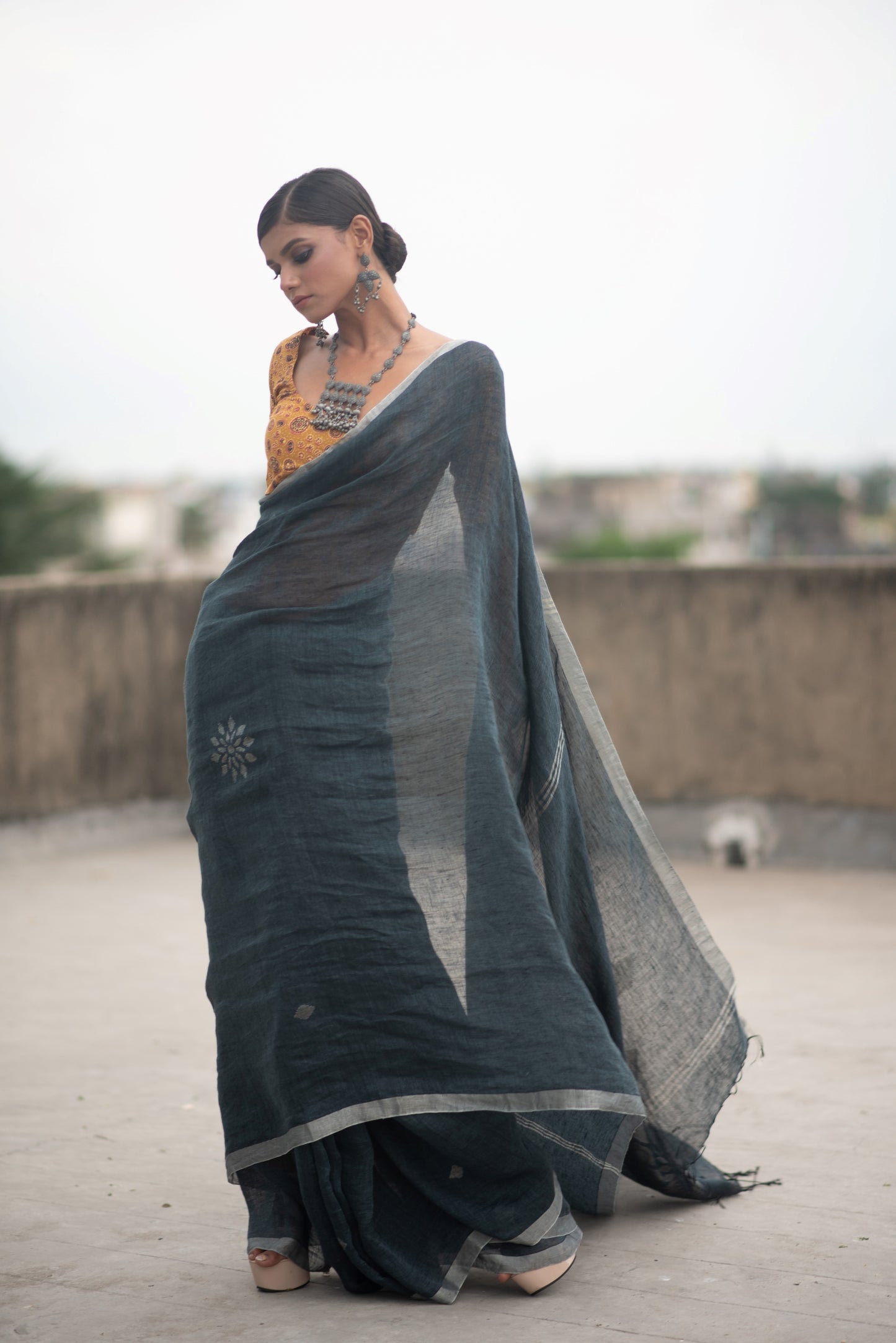 Blue Pure Linen Jamdani Handloom Saree